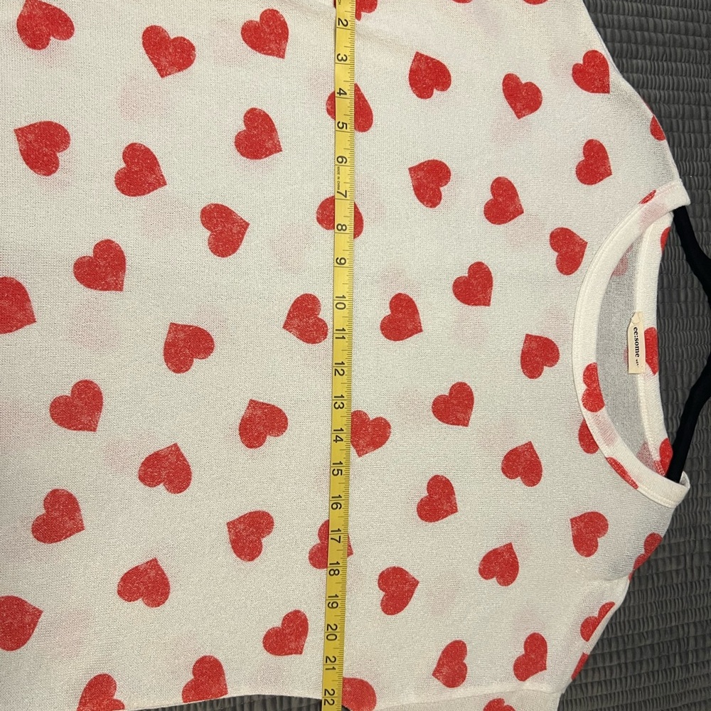 Heart to heart sweater - Picture 3 of 4